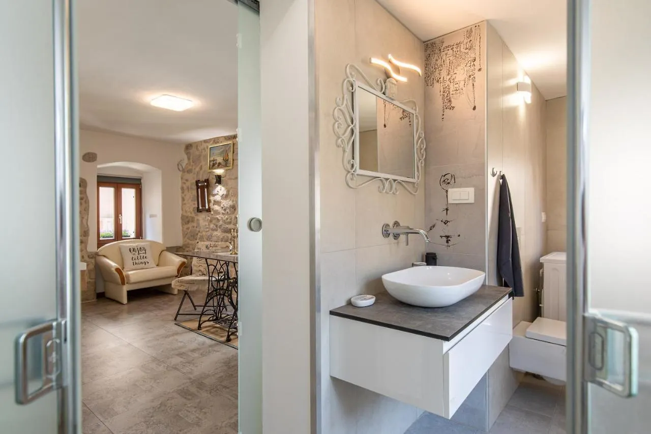 Apartman Stefani Krk Town 0*,