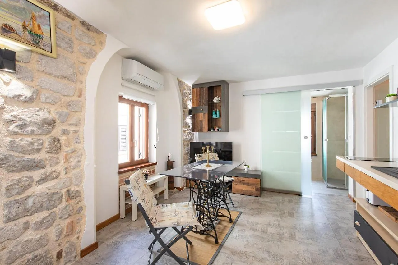 Apartment Apartman Stefani Krk Town Croatia